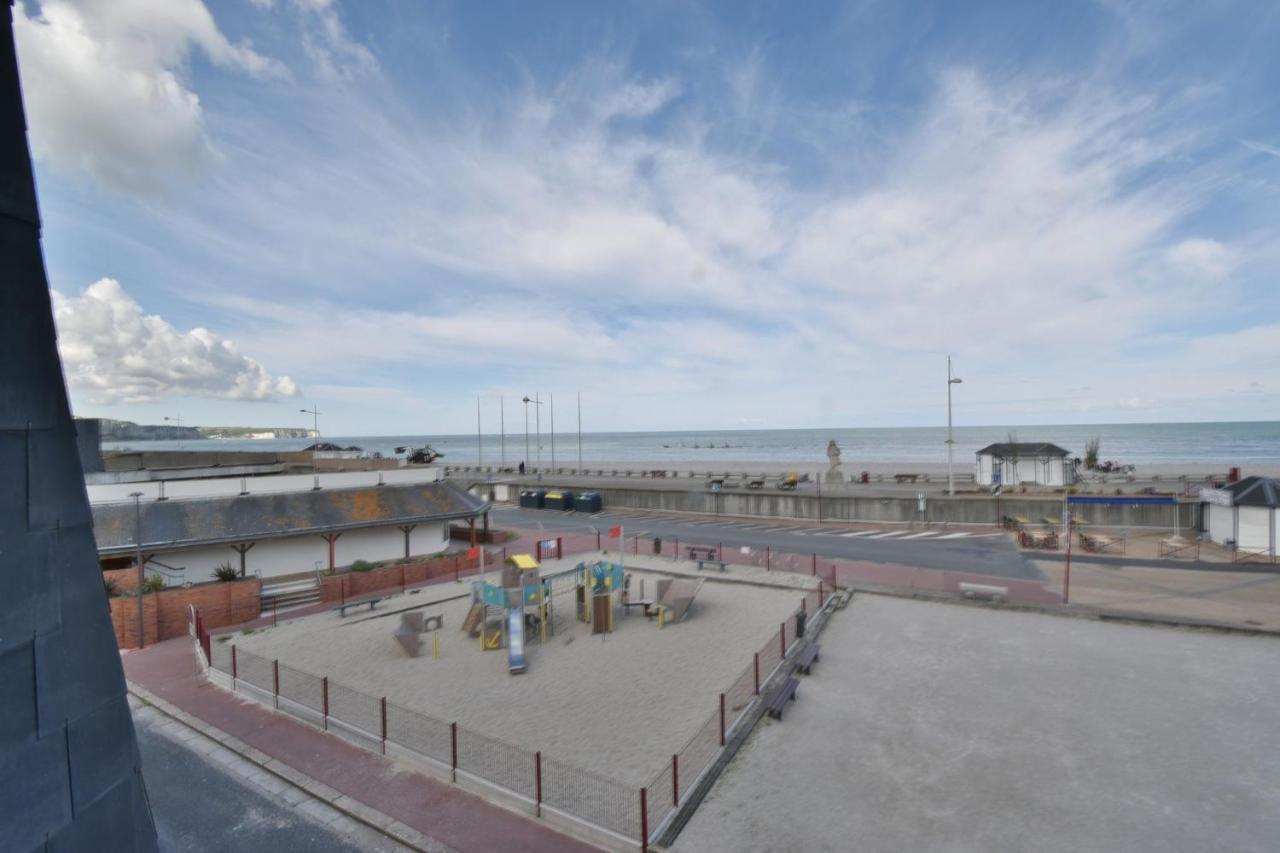Appartement Renove Avec Vue Sur Mer A Fecamp ! Exteriör bild